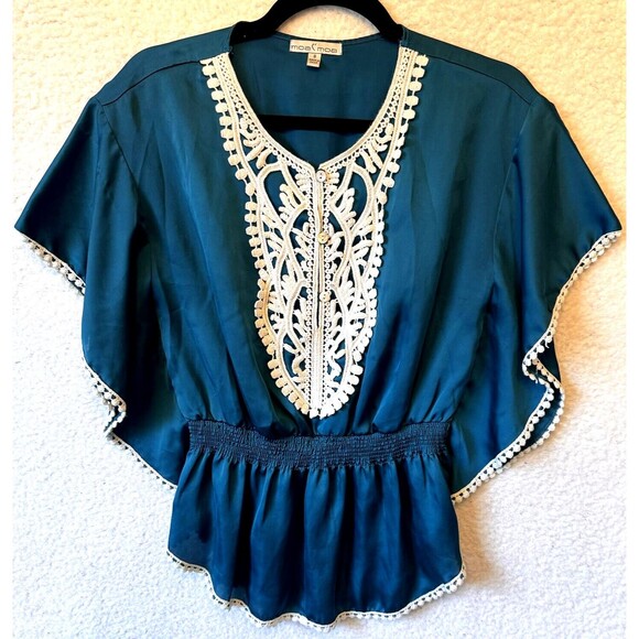 Moa Moa Women's Blue‎ Polyester Pull Over Small Top Crocket Trim Boho Colorful - Picture 1 of 9
